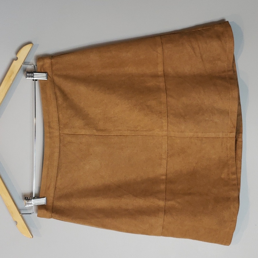 Sans Souci Camel Suede Mini Skirt